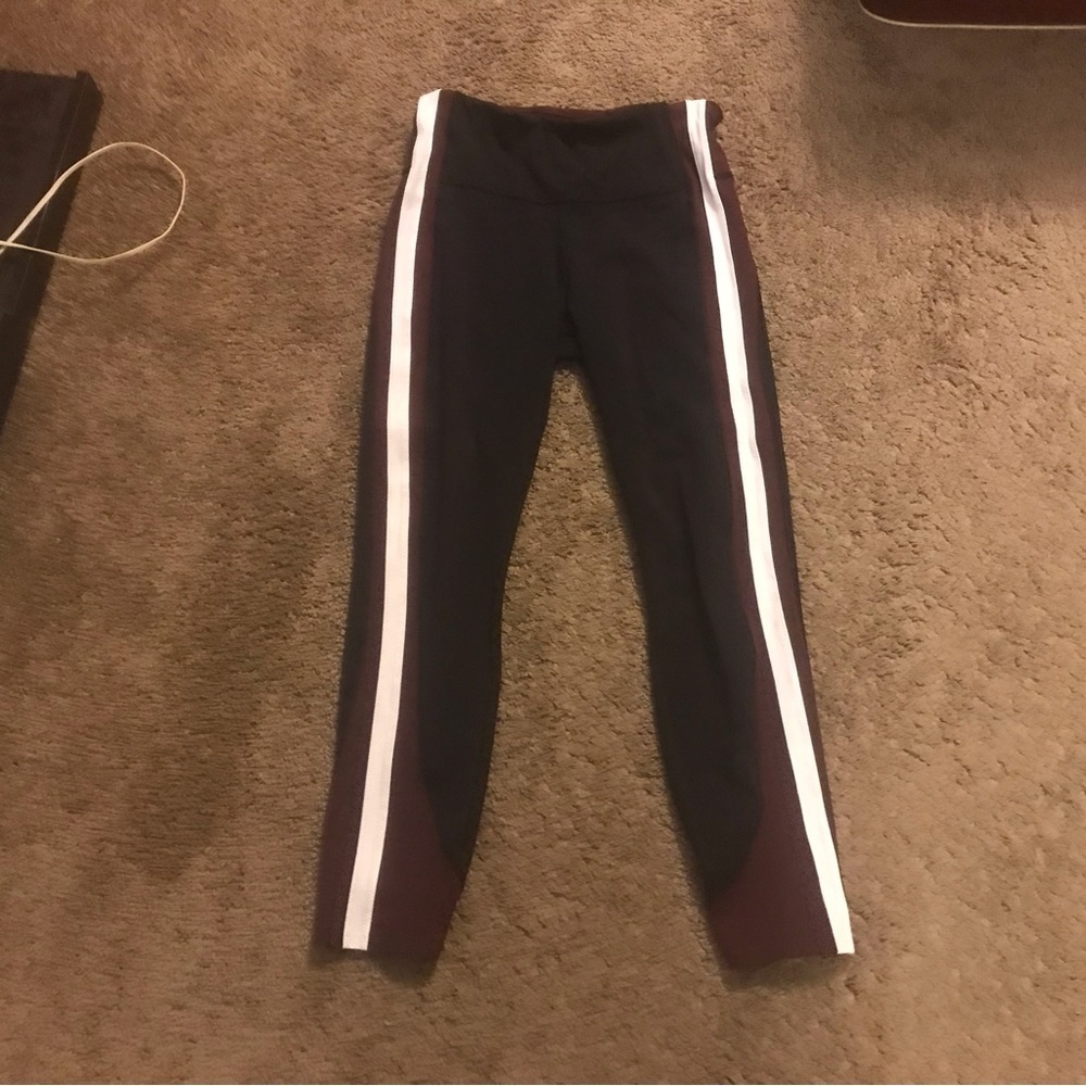 Athleta Stylish Burgundy Garment Colorblock Tights